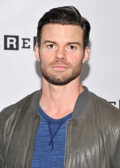 Daniel Gillies